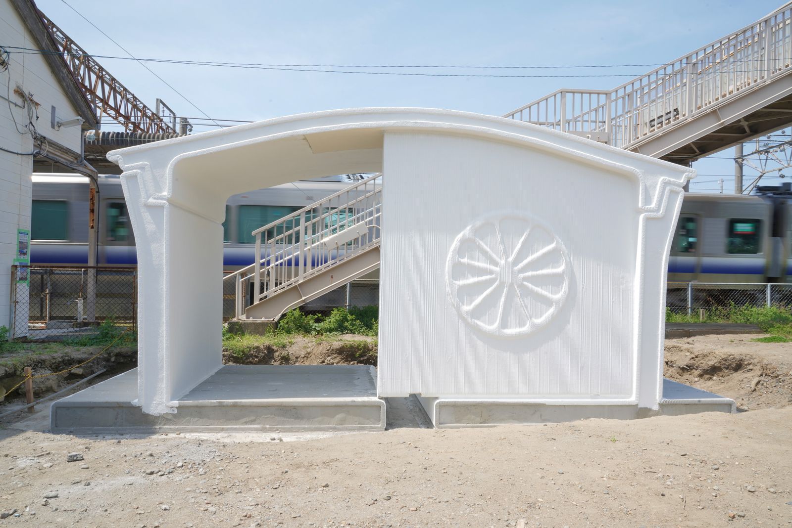 Japan 3D-printed a train station in just six hours.